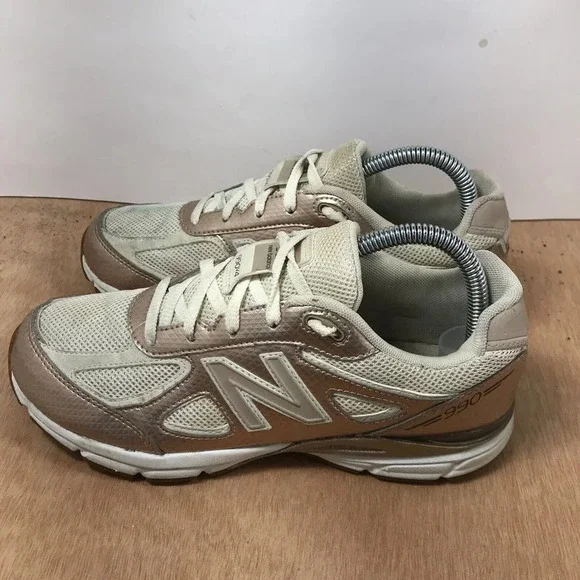 New Balance Youth 990V4 Athletic Running Shoe KJ9902kG Gold White size 6.5